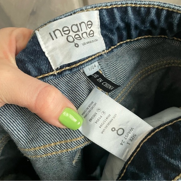 Insane Gene‎ boutique women’s denim jeans shredded distressed size 1 - Picture 7 of 7
